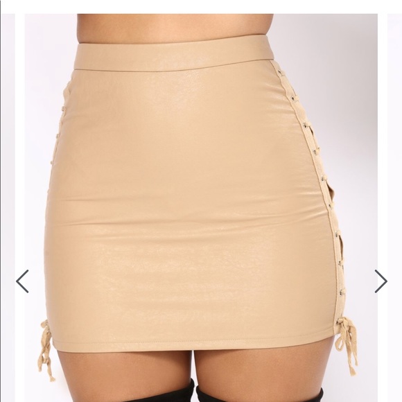 Fashion Nova Skirt - Picture 2 of 8